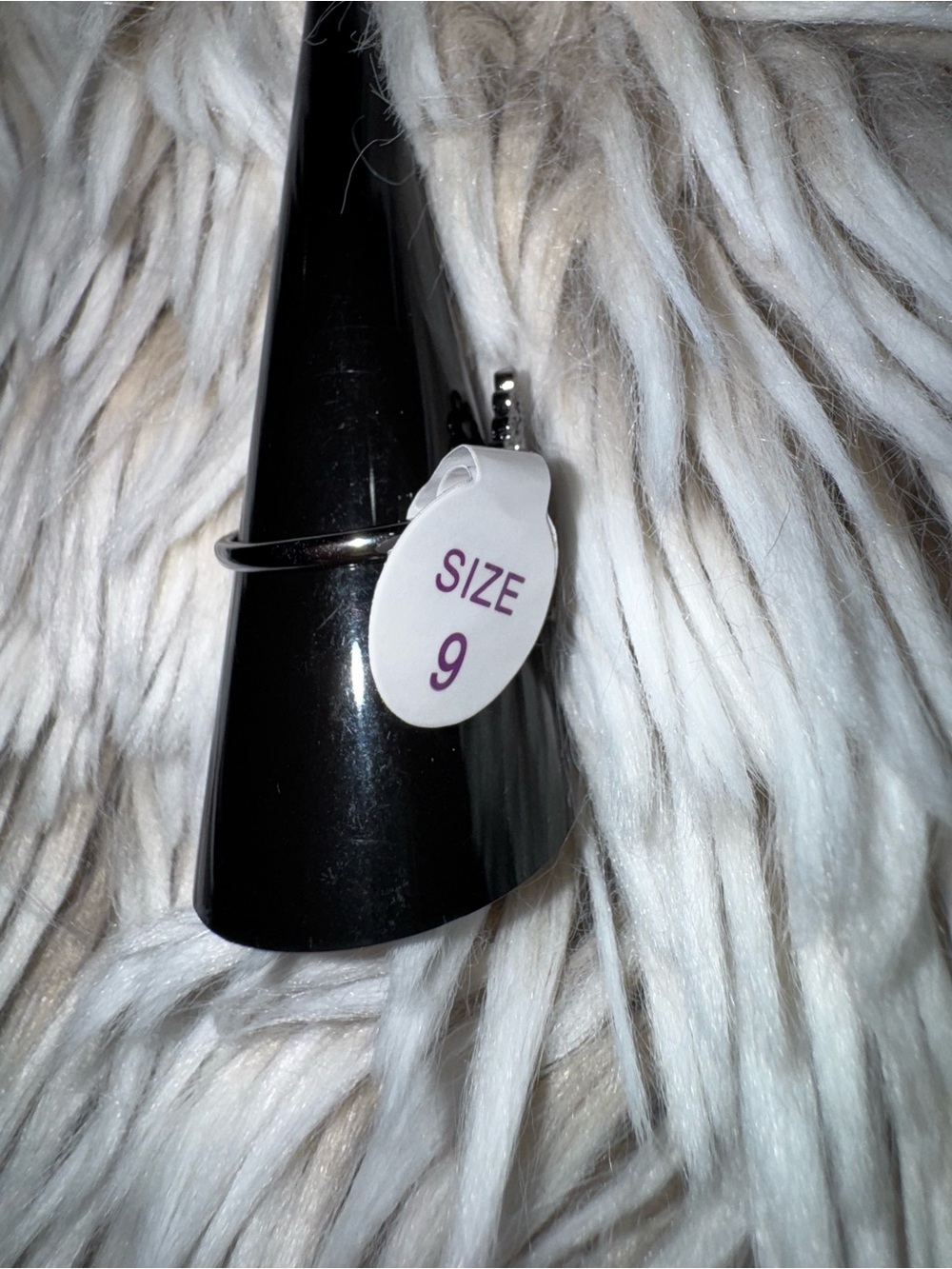 Bomb Party Ring - Picture 3 of 4